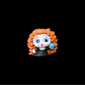Disney Doorables: Series 8 Young Princesses Figurine – Brave – Merida